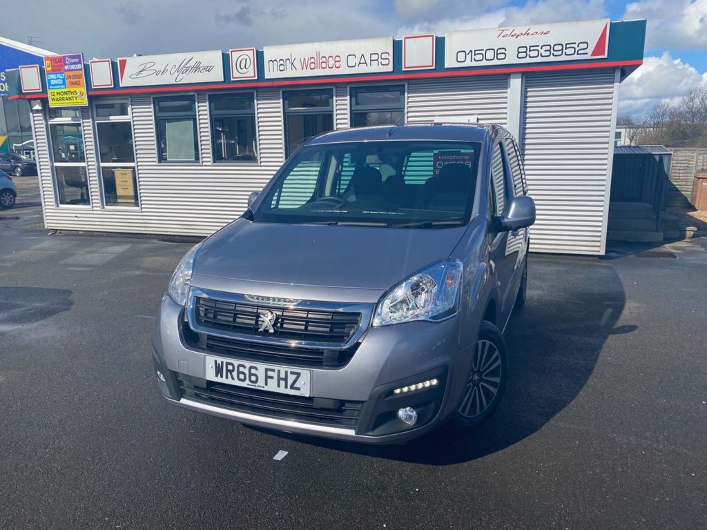 View our PEUGEOT PARTNER