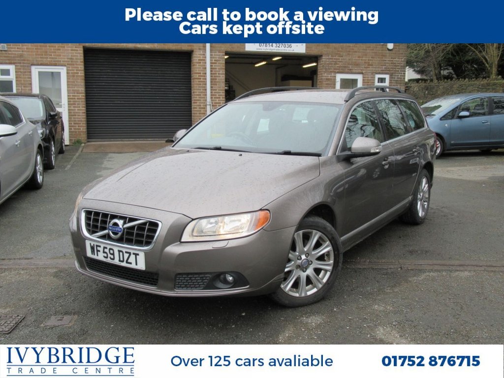 View our VOLVO V70