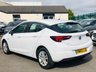 USED 2015 65 VAUXHALL ASTRA 1.6 DESIGN CDTI 5d 108 BHP APPLE CAR PLAY * ALLOYS