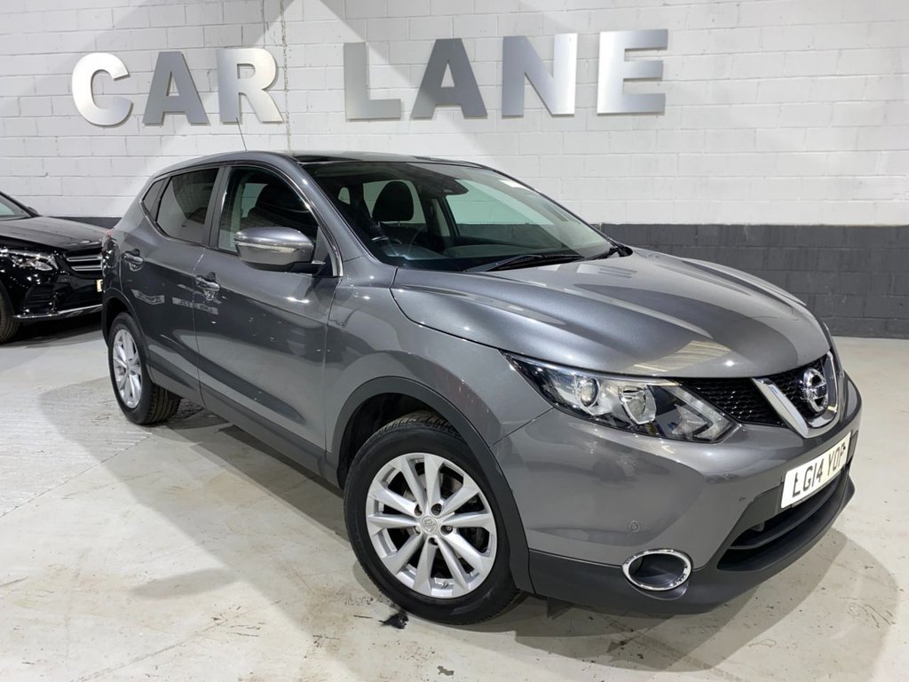 View our NISSAN QASHQAI