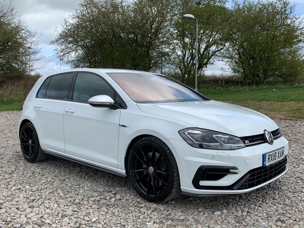 View our VOLKSWAGEN GOLF