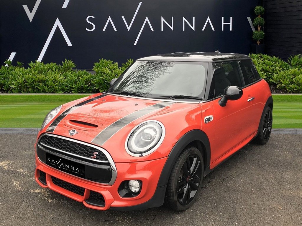 View our MINI HATCH COOPER