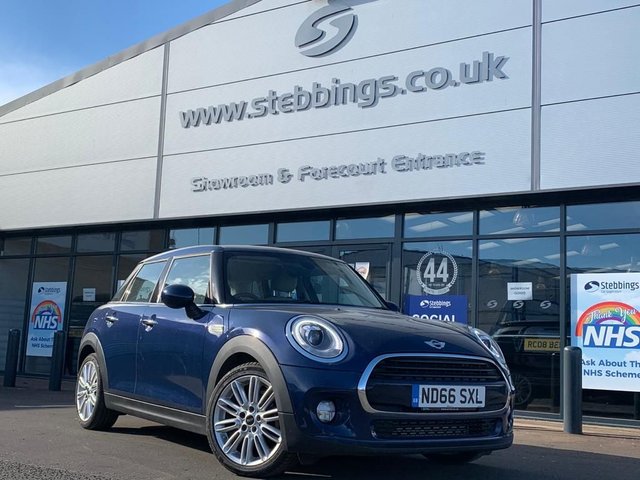 2017 66 MINI HATCH 1.5 COOPER 5d 134 BHP CHILI PACK