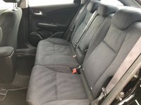 USED 2012 62 HONDA CIVIC 1.8 I-VTEC ES 5d 140 BHP Quality Hatchback with Bluetooth & Reverse Camera