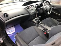 USED 2012 62 HONDA CIVIC 1.8 I-VTEC ES 5d 140 BHP Quality Hatchback with Bluetooth & Reverse Camera