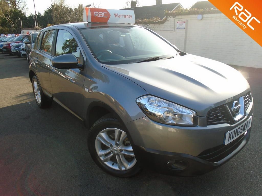 View our NISSAN QASHQAI
