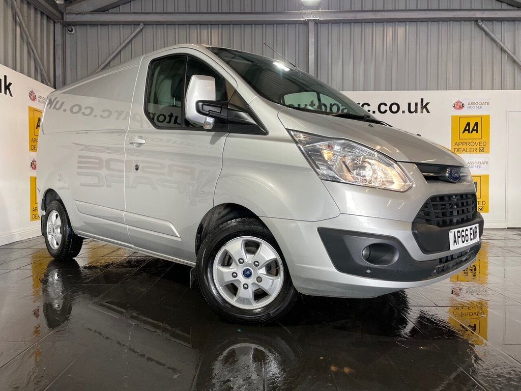 View our FORD TRANSIT CUSTOM