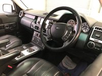 USED 2011 11 LAND ROVER RANGE ROVER 4.4 TDV8 VOGUE 5d 313 BHP * PARKING SENSORS WITH REVERSING CAMERA *  6 SERVICE STAMPS *  CRUISE CONTROL * HEATED LEATHER *