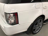 USED 2011 11 LAND ROVER RANGE ROVER 4.4 TDV8 VOGUE 5d 313 BHP * PARKING SENSORS WITH REVERSING CAMERA *  6 SERVICE STAMPS *  CRUISE CONTROL * HEATED LEATHER *