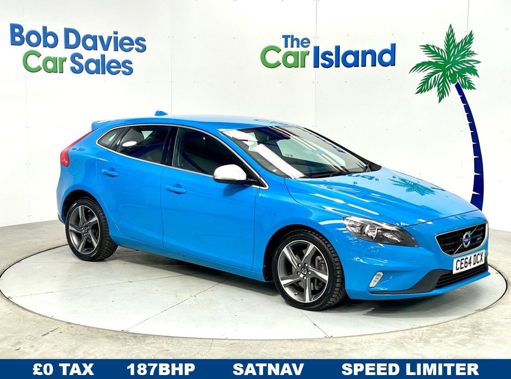 View our VOLVO V40
