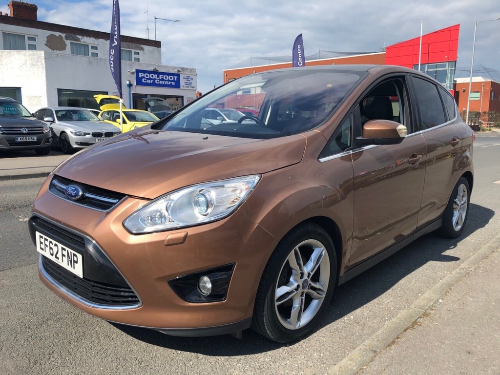 12 Ford C Max Titanium X 7 995