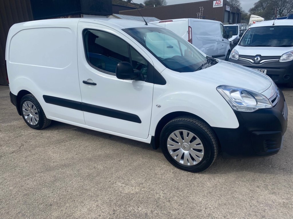 View our CITROEN BERLINGO