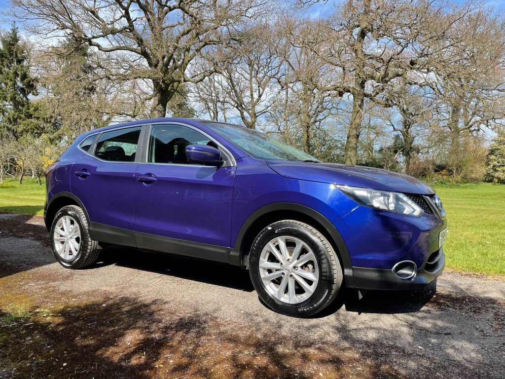 View our NISSAN QASHQAI
