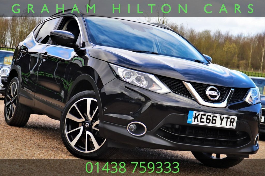 View our NISSAN QASHQAI