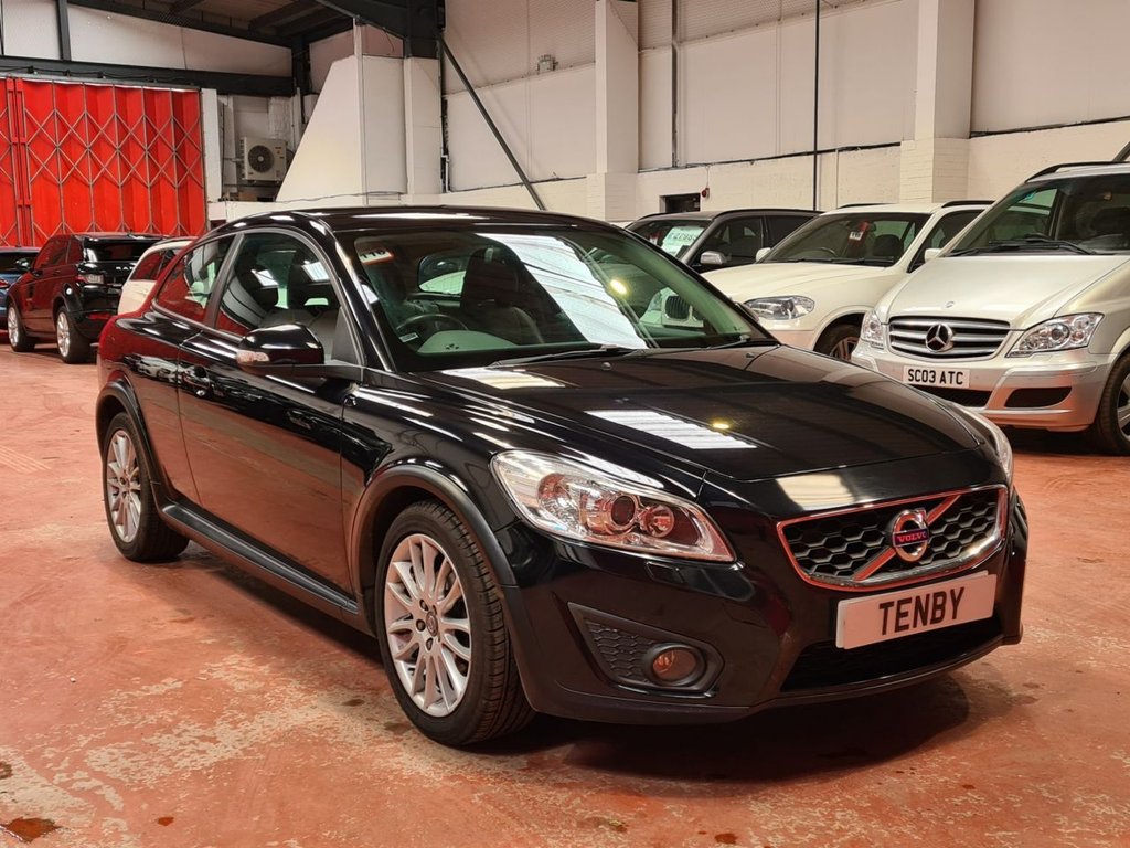 View our VOLVO C30