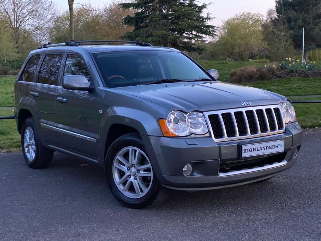 View our JEEP GRAND CHEROKEE