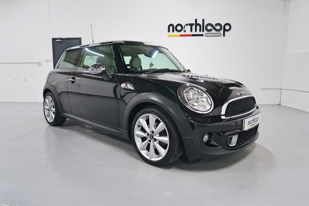 View our MINI COOPER SD