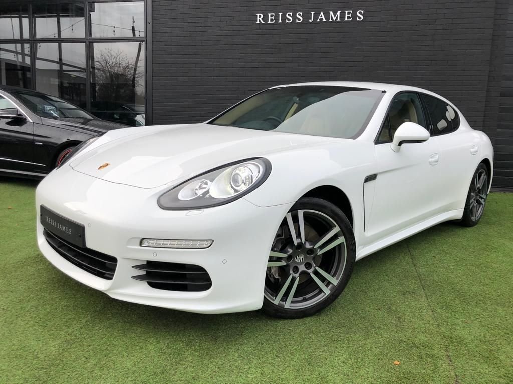 View our PORSCHE PANAMERA