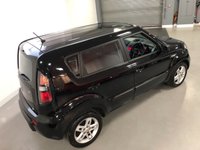 USED 2010 60 KIA SOUL 1.6 2 CRDI 5d 127 BHP * LOW MILES 36K *  AIR CON * FRESH MOT * 2 KEYS * ALLOY WHEELS *