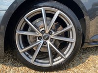 USED 2017 17 AUDI A4 2.0TFSI S LINE  AVANT 5d 190 BHP S TRONIC 