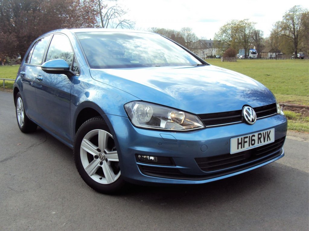 View our VOLKSWAGEN GOLF