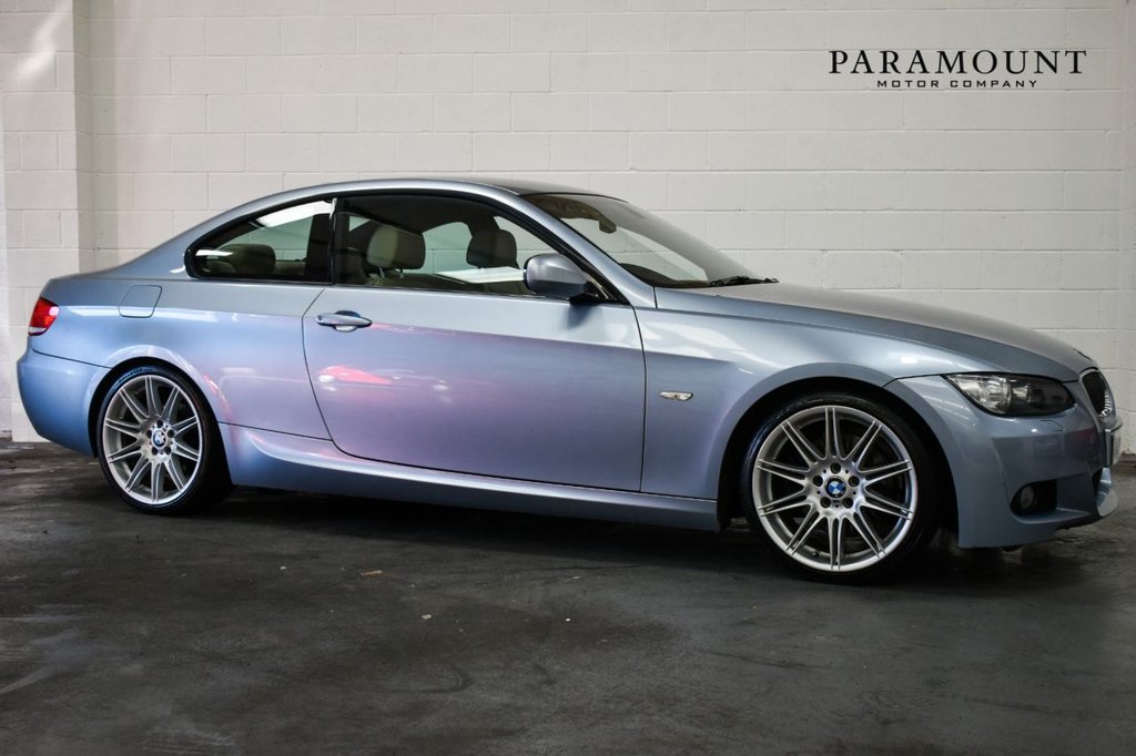 View our BMW 3 SERIES
