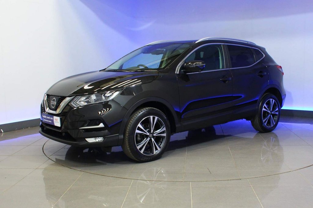 View our NISSAN QASHQAI