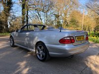 USED 2000 W MERCEDES-BENZ CLK 3.2 CLK320 ELEGANCE 2d 218 BHP RARE CONVERTIBLE+AMG KIT