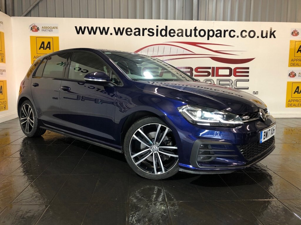 View our VOLKSWAGEN GOLF