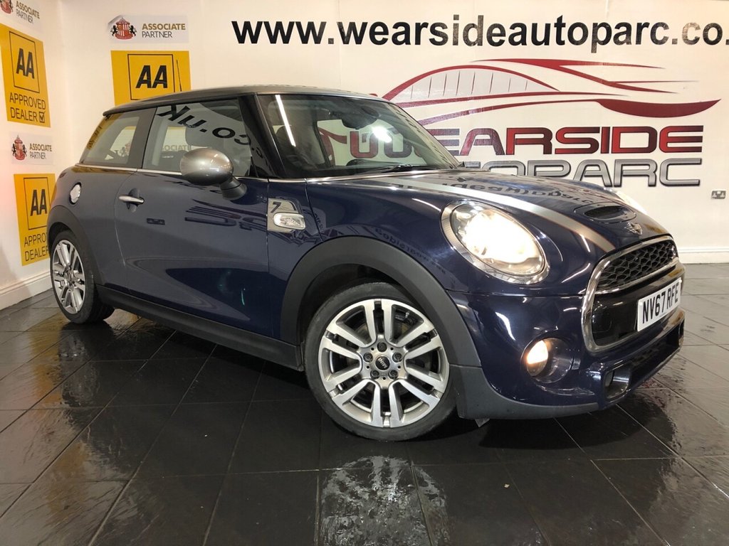 View our MINI HATCH COOPER