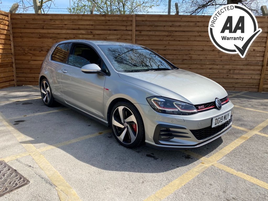 View our VOLKSWAGEN GOLF