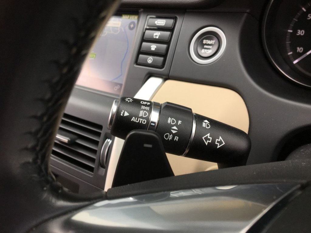 USED 2018 18 LAND ROVER DISCOVERY SPORT 2.0 TD4 HSE 5d 180 BHP 