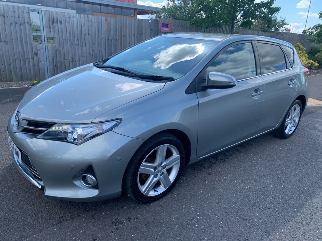 View our TOYOTA AURIS