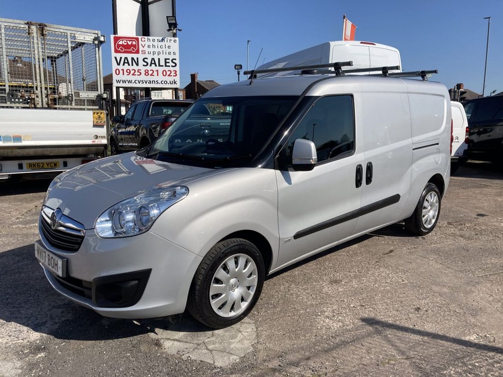View our VAUXHALL COMBO VAN