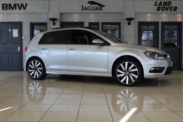 View our VOLKSWAGEN GOLF