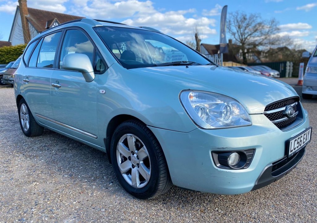 View our KIA CARENS