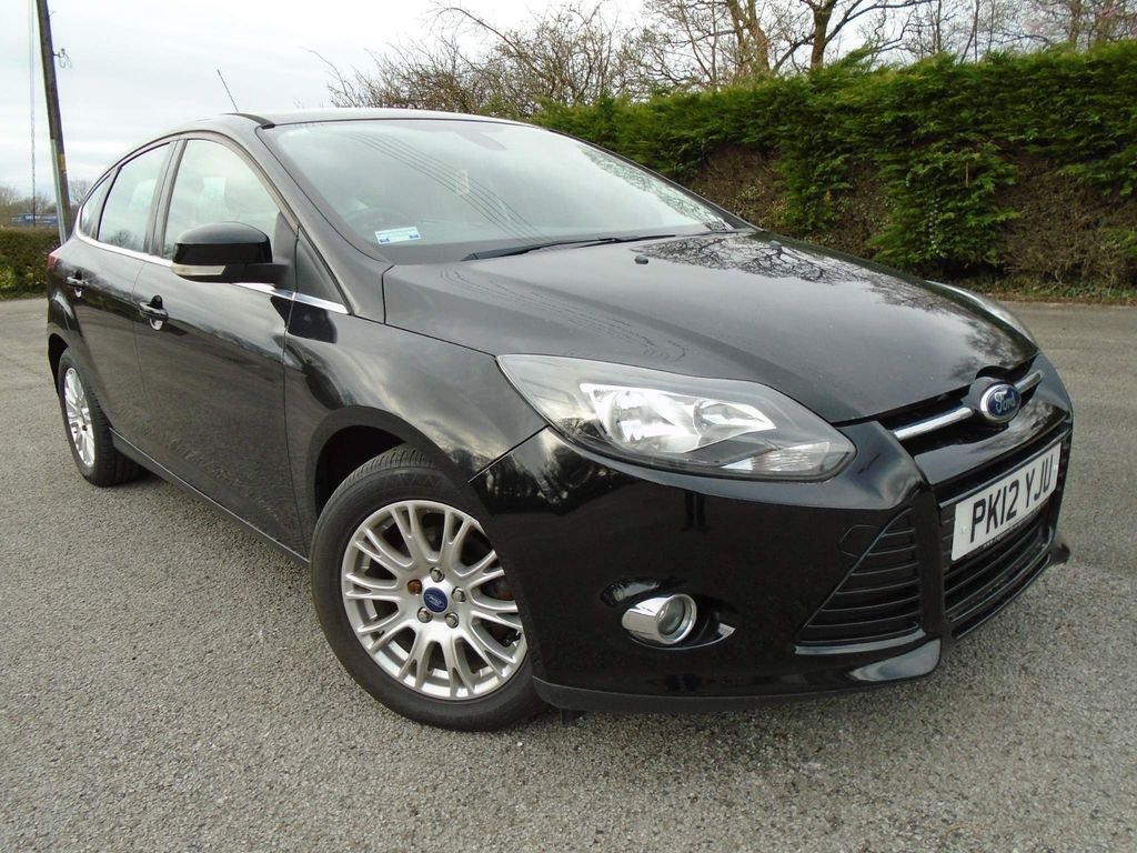 View our FORD FOCUS