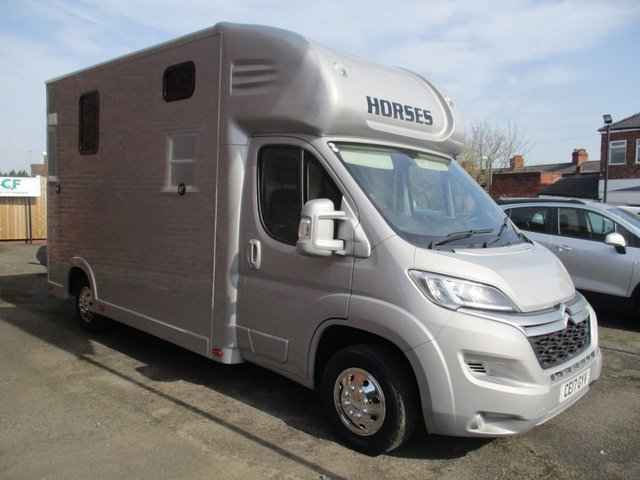 View our PEUGEOT BOXER