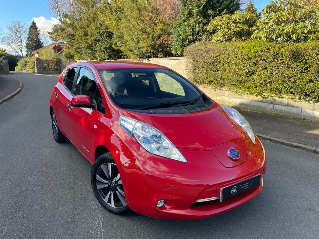 View our NISSAN LEAF