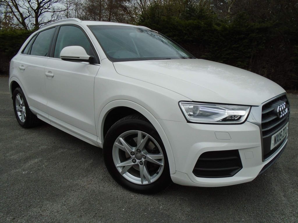 View our AUDI Q3