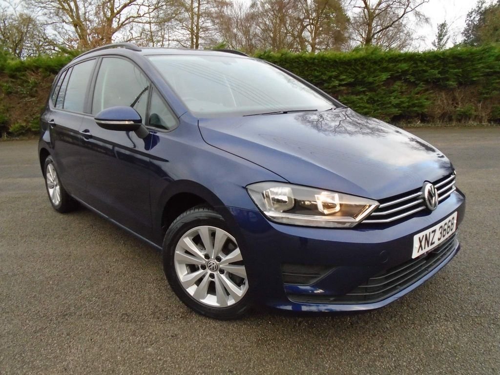 View our VOLKSWAGEN GOLF SV