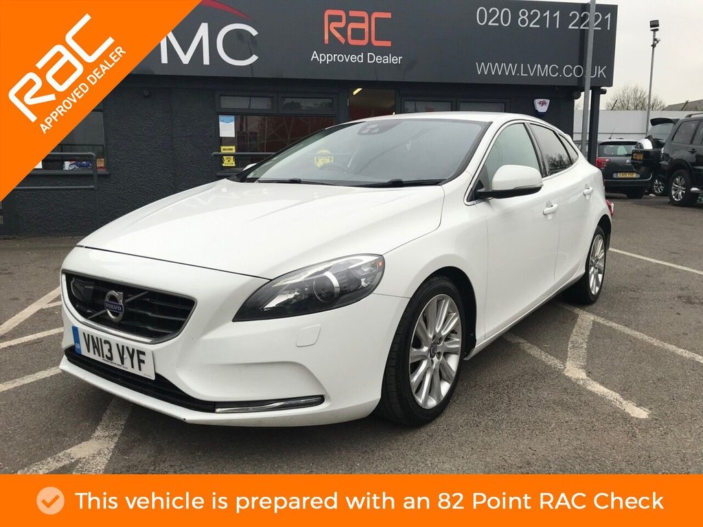 View our VOLVO V40