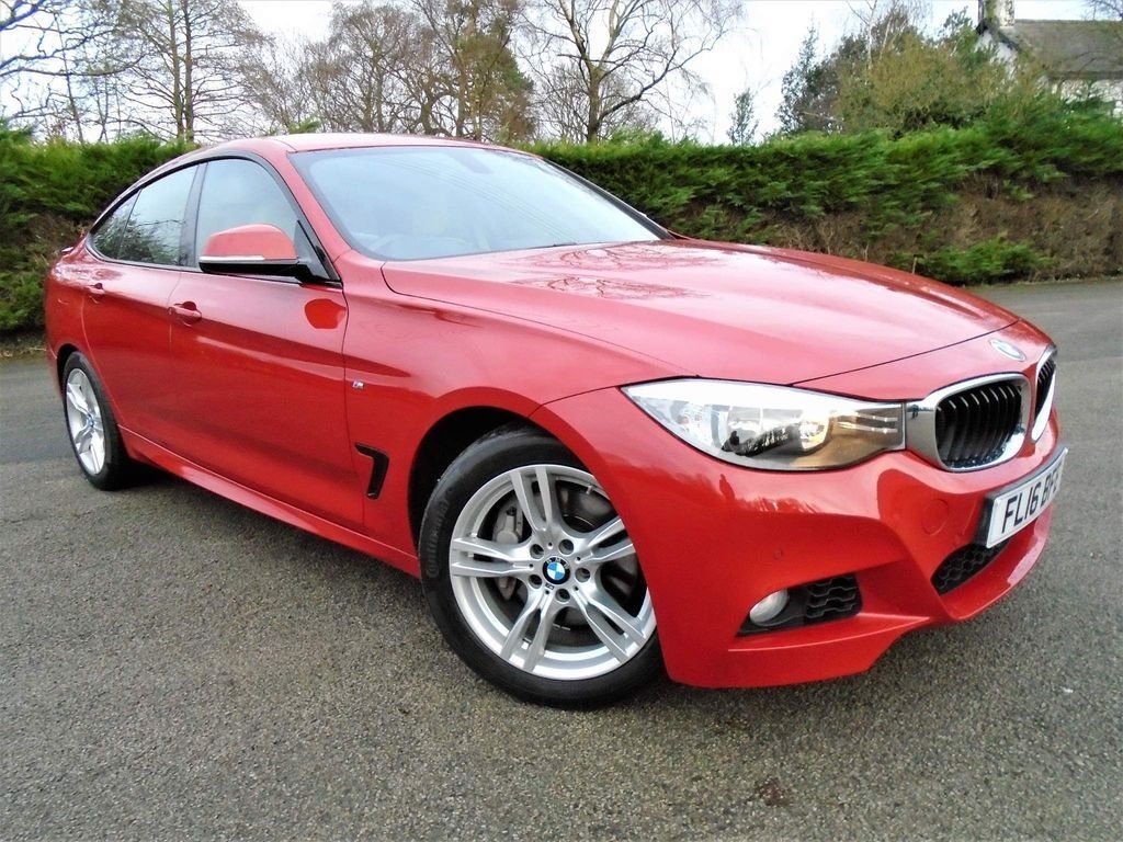 View our BMW 3 SERIES