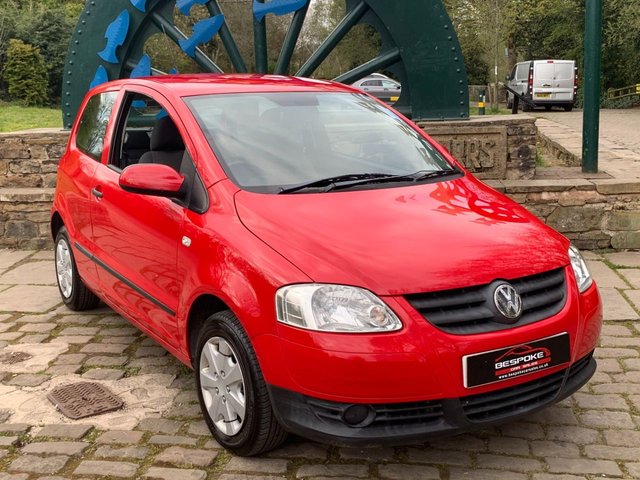 2010 10 Volkswagen Fox 1.2 URBAN 6V 3d 55 BHP