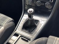 USED 2015 15 VOLKSWAGEN GOLF 2.0 GTD 5d 181 BHP 