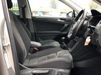 USED 2017 17 VOLKSWAGEN TIGUAN 2.0 SEL TDI BMT 5d 148 BHP 