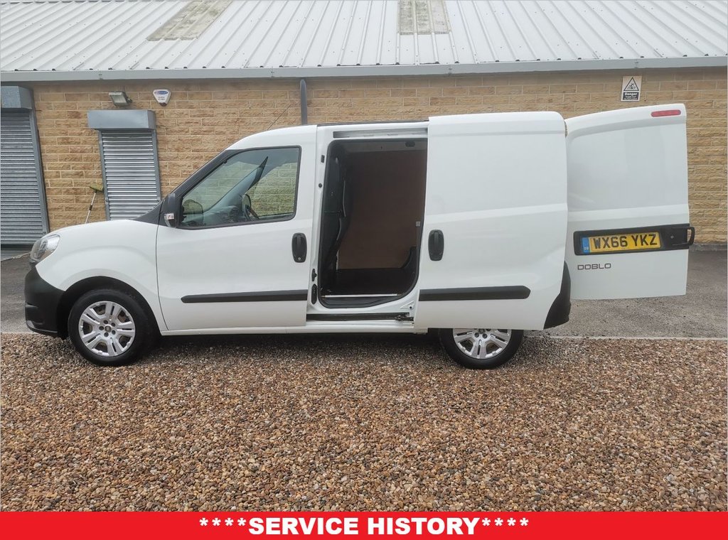 View our FIAT DOBLO