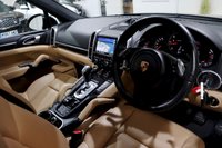 USED 2014 14 PORSCHE CAYENNE 3.0 PLATINUM EDITION D V6 TIPTRONIC 5d 245 BHP 