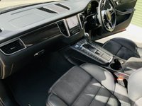 USED 2016 66 PORSCHE MACAN 3.6 TURBO PDK 5d 400 BHP F/P/S/H, Over &pound;23,k Extras