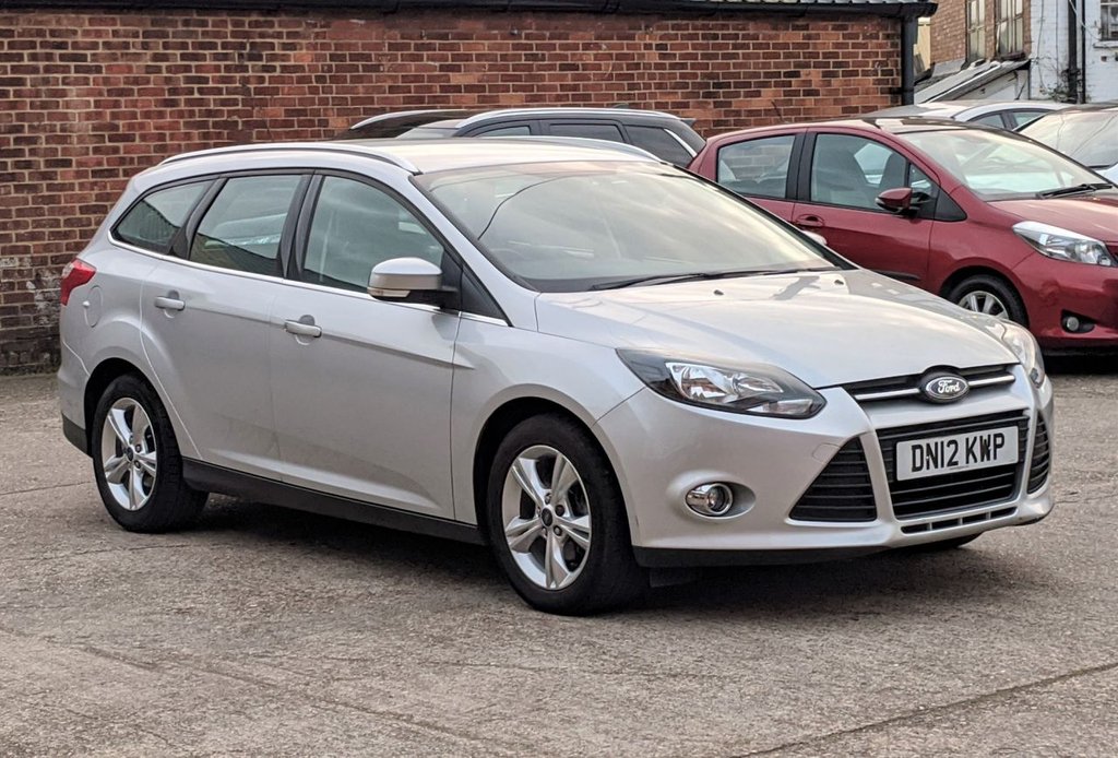 View our FORD FOCUS